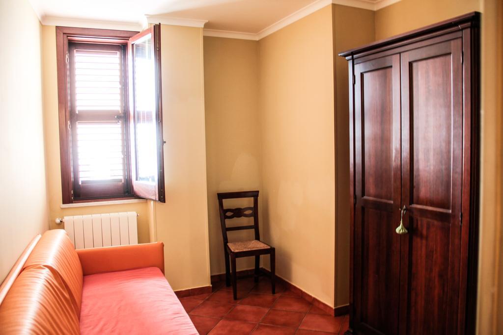 B&B Porta Bagni ชากกา ภายนอก รูปภาพ